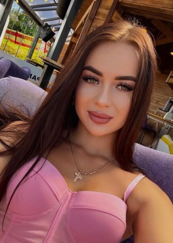 Лиза, Г. Луховицы